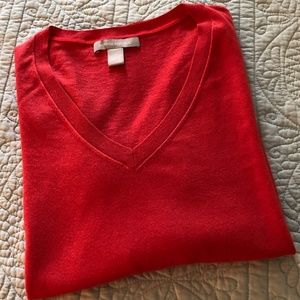 Banana Republic Silk V-Neck Sweater. EUC